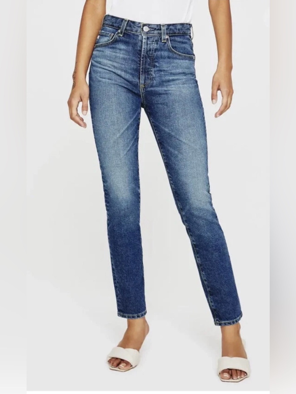 NWT AG Alexxis Classic High-Rise Vintage Straight Jeans - Blue size 30 # 1125